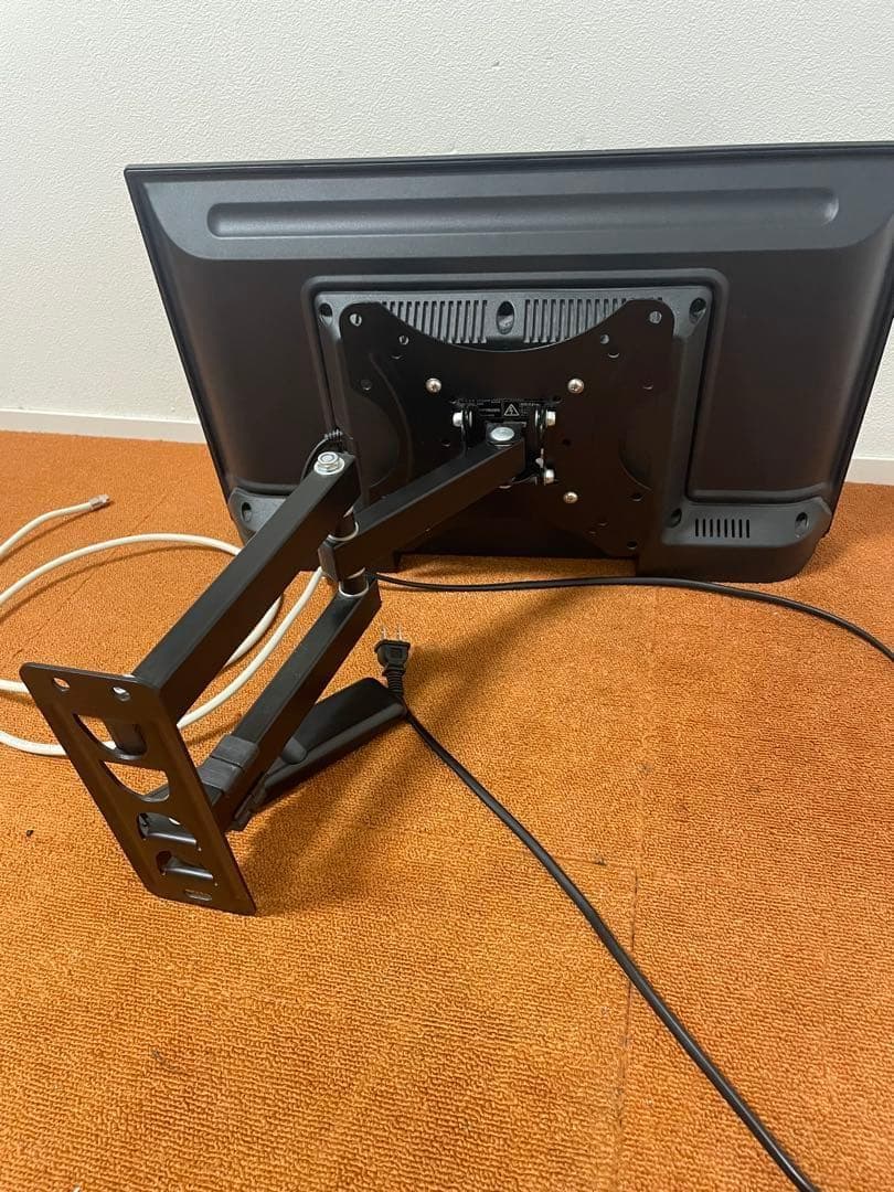 アイリスオーヤマ24V型 液晶テレビ 2020年製 Wチューナー 付