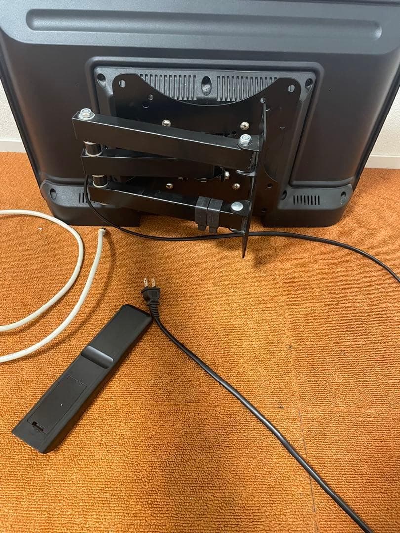 アイリスオーヤマ24V型 液晶テレビ 2020年製 Wチューナー 付