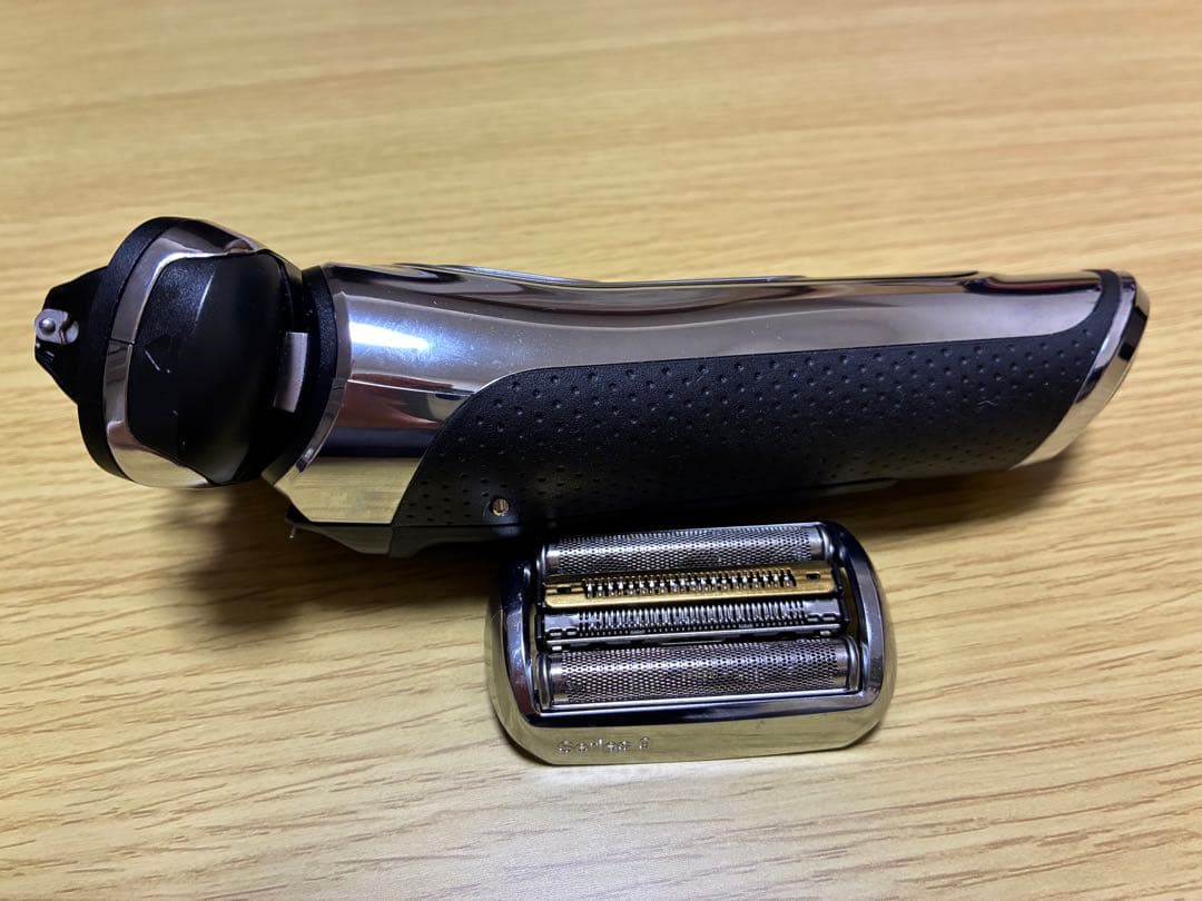 Braun シェーバーS9 wet&dry ➕洗浄液６個入り