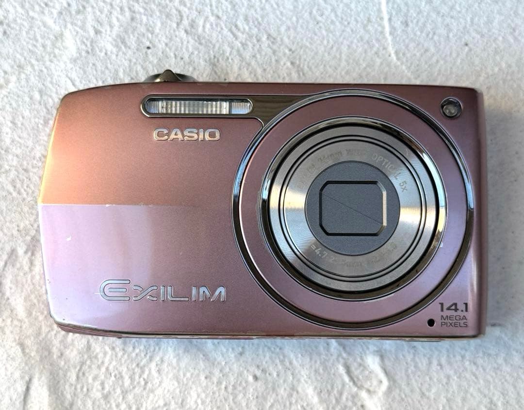 実写美⭕️【動作確認済】CASIO EXILIM EX-Z2300　ピンク