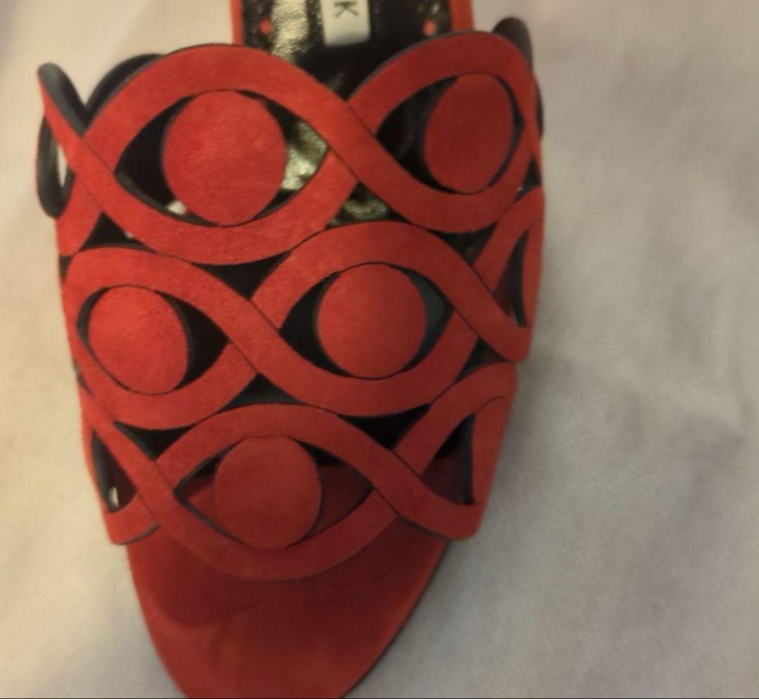 MANOLO BLAHNIK ミュール　38 スエード