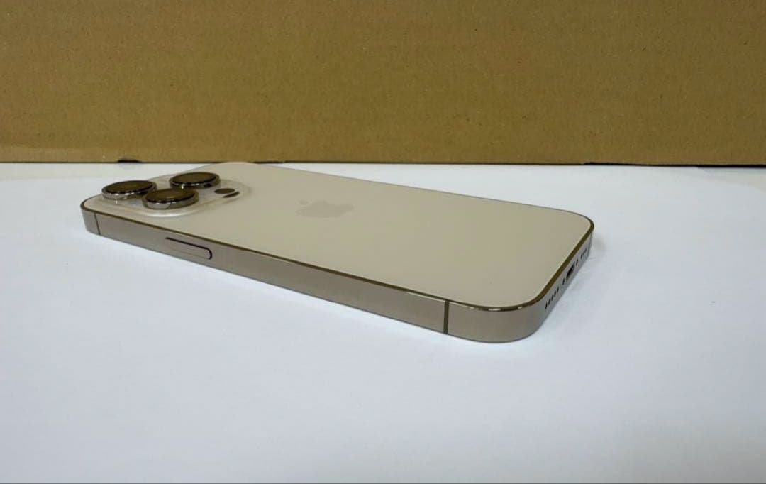 美品　Apple iPhone 14 Pro 128GB MQ073J/A 本体