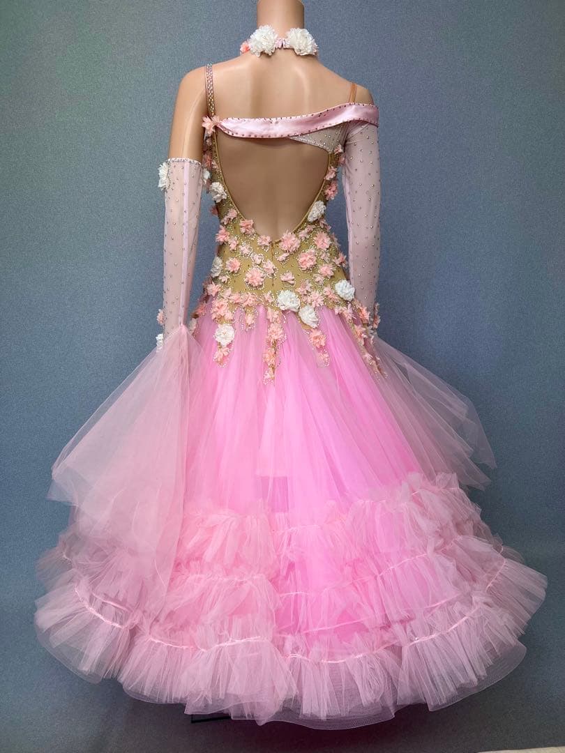 社交ダンスドレス　（新品) モダン　スタンダード　ラテン　ピンク　M〜 L