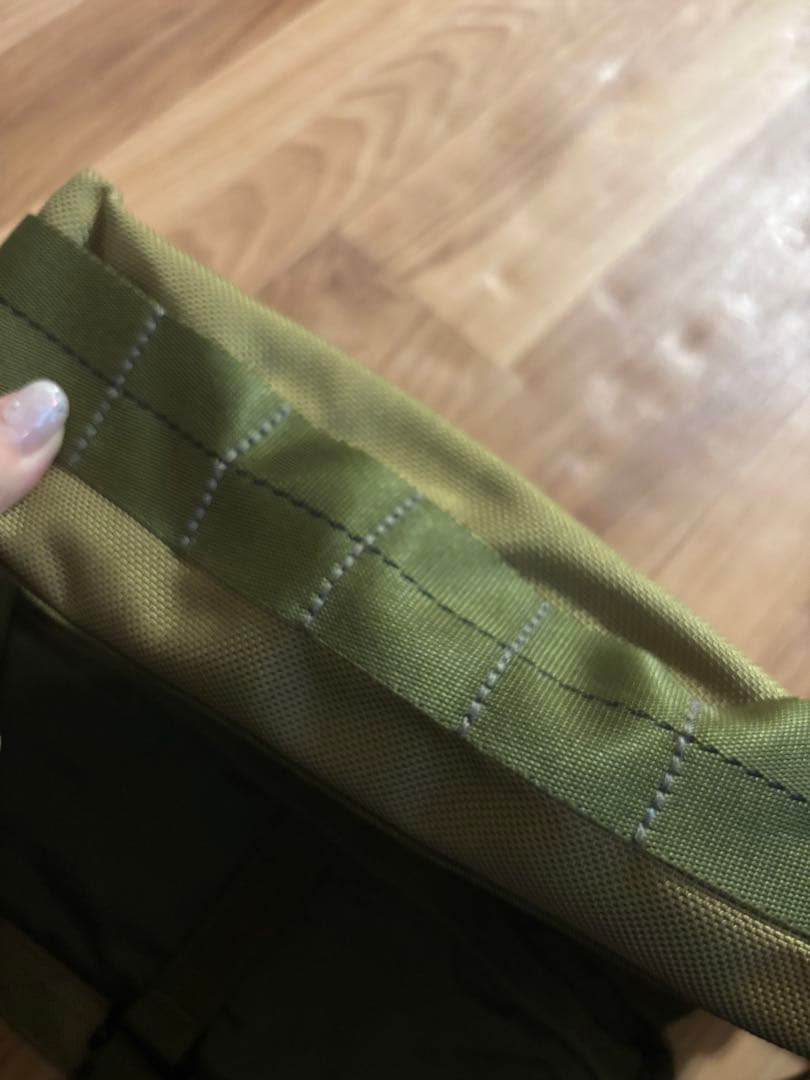 ブリーフィング　メッセンジャーバッグ