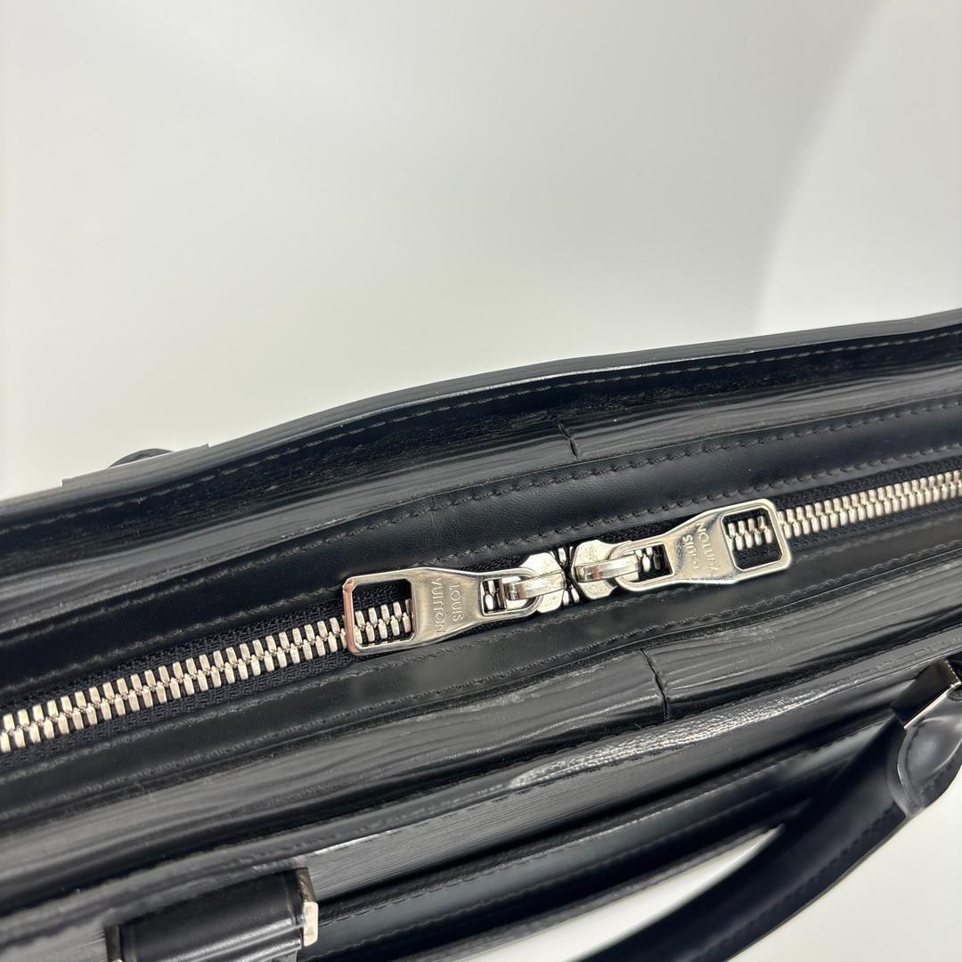 新品同様 ルイヴィトン エピ バサーノMM ブラック ビジネスバッグ メンズ