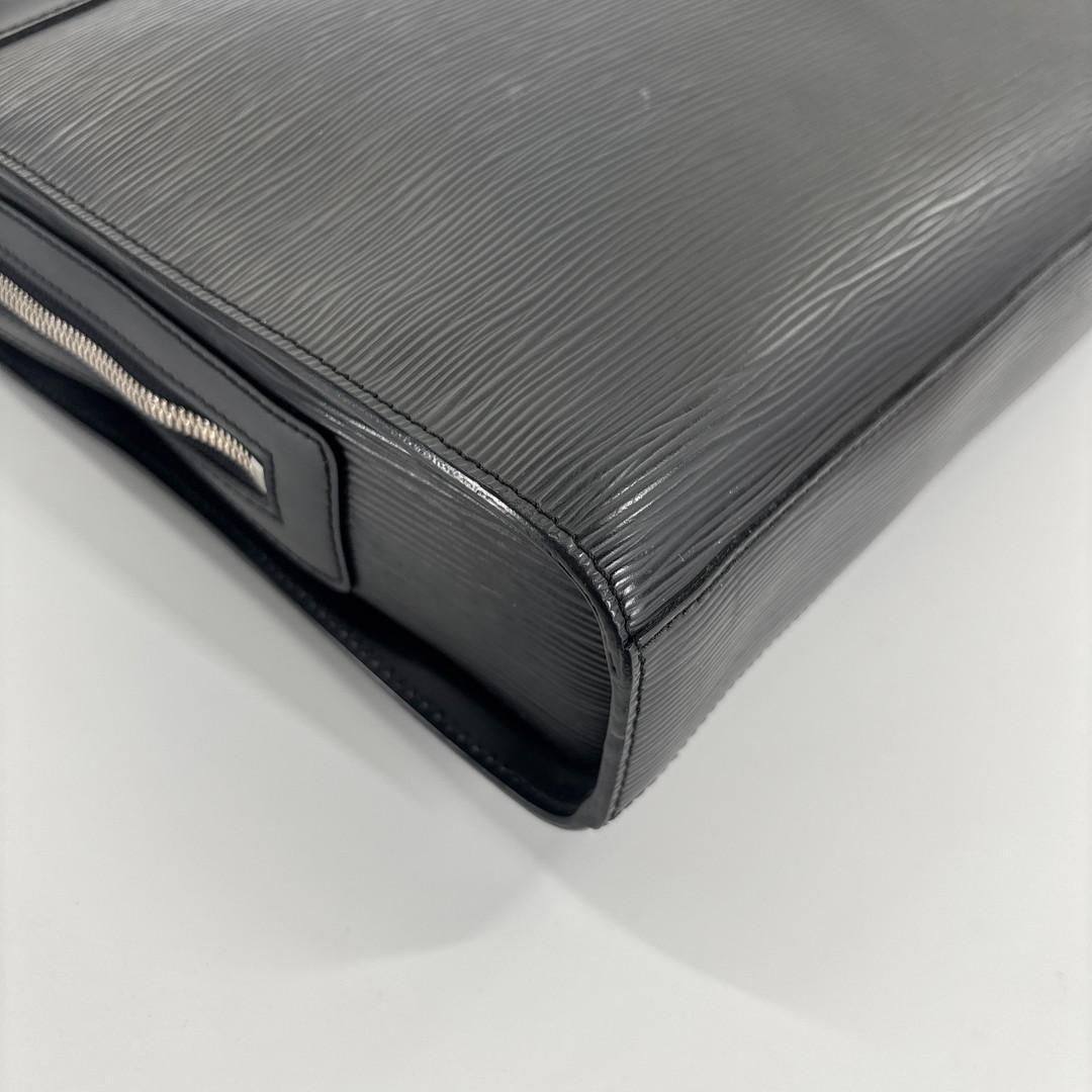 新品同様 ルイヴィトン エピ バサーノMM ブラック ビジネスバッグ メンズ