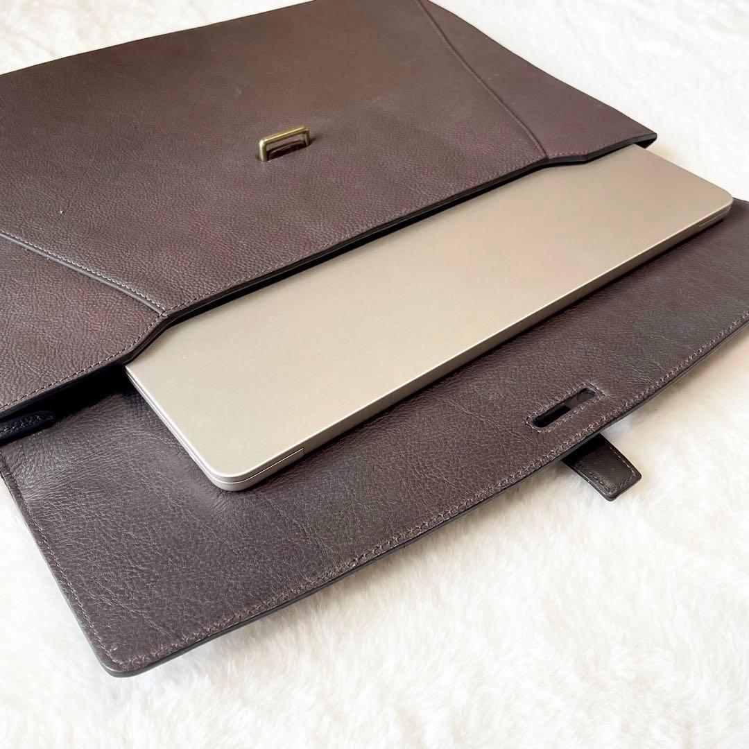 美品COACHコーチ ビジネスバック A4 PC 大容量 ブラウン F70479