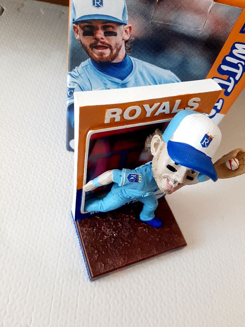 ボブルヘッド　ボビー・ウィットJr. ロイヤルズ　球場配布　mlb　非売品