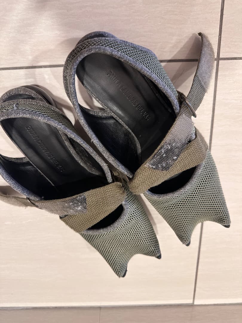 最終値下げ　約9万購入　Paula Canovas del Vas サイズ38