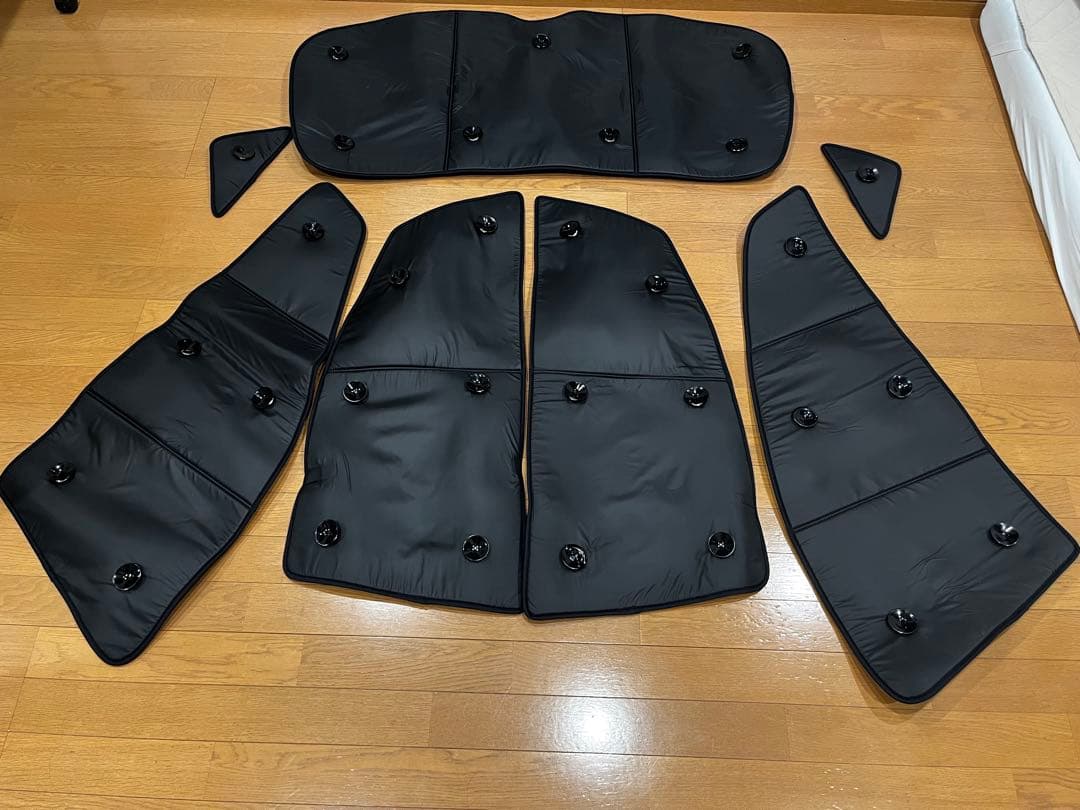 ハリアー60系　 専用サンシェード ブラック