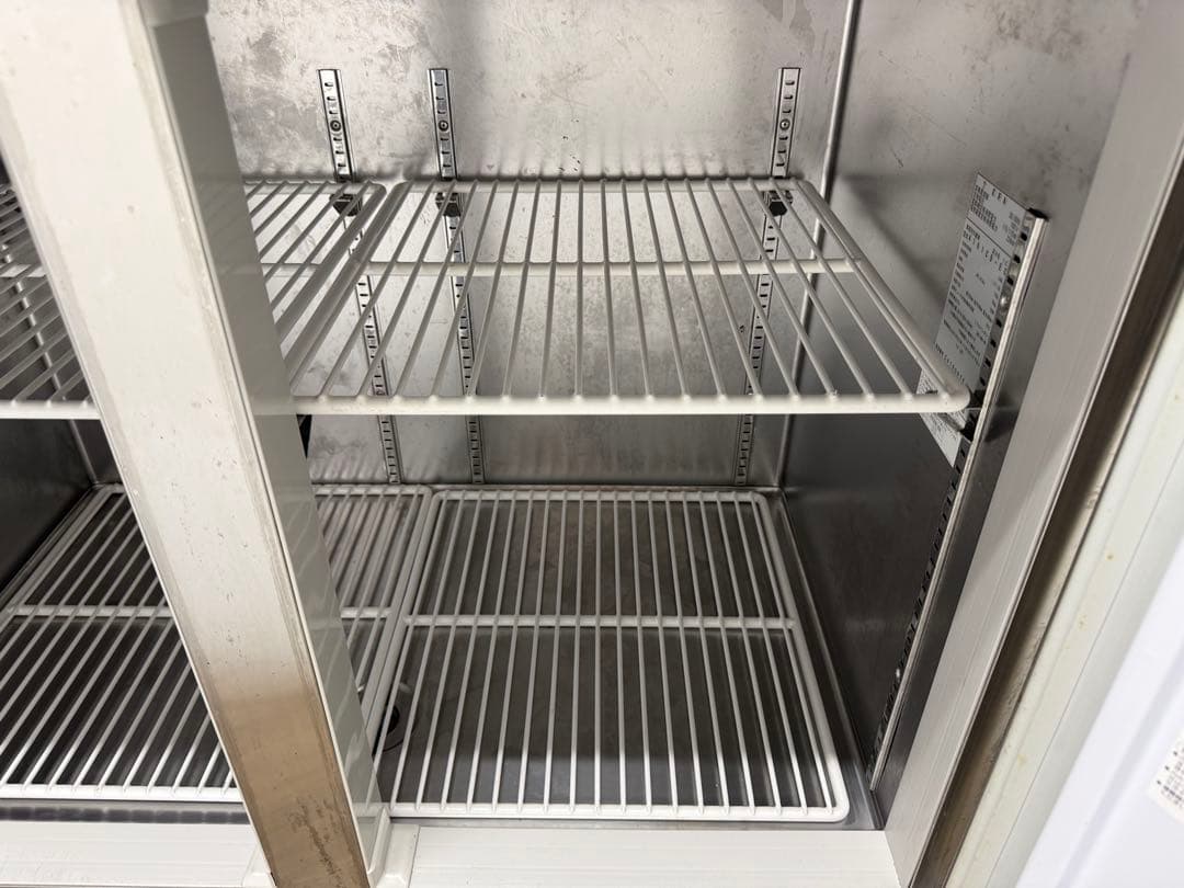 大和冷機　台下冷蔵庫　コールドテーブル　２０２２年製　飲食店　４１４６CD-EC