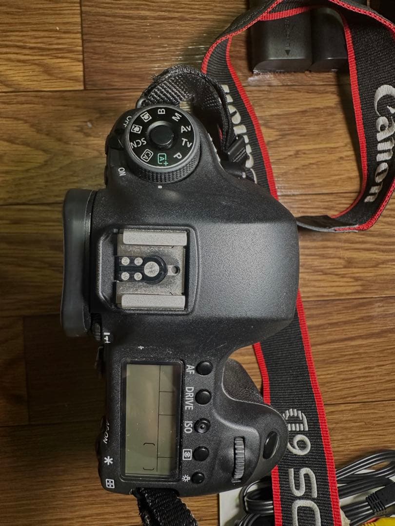 中古美品Canon EOS 6D(WG) ボディ