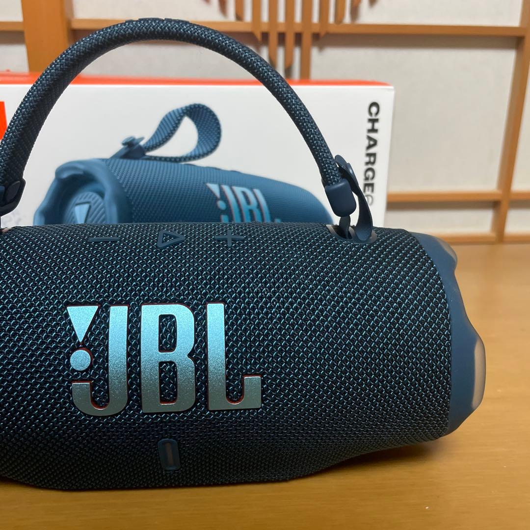 【ほぼ新品】JBL CHARGE6 ブルー　スピーカー