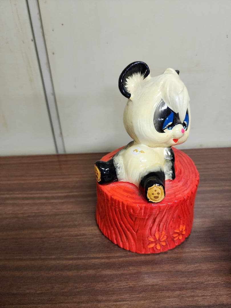 サンリオ　レトロパンダ　貯金箱　陶器製　ホールマーク