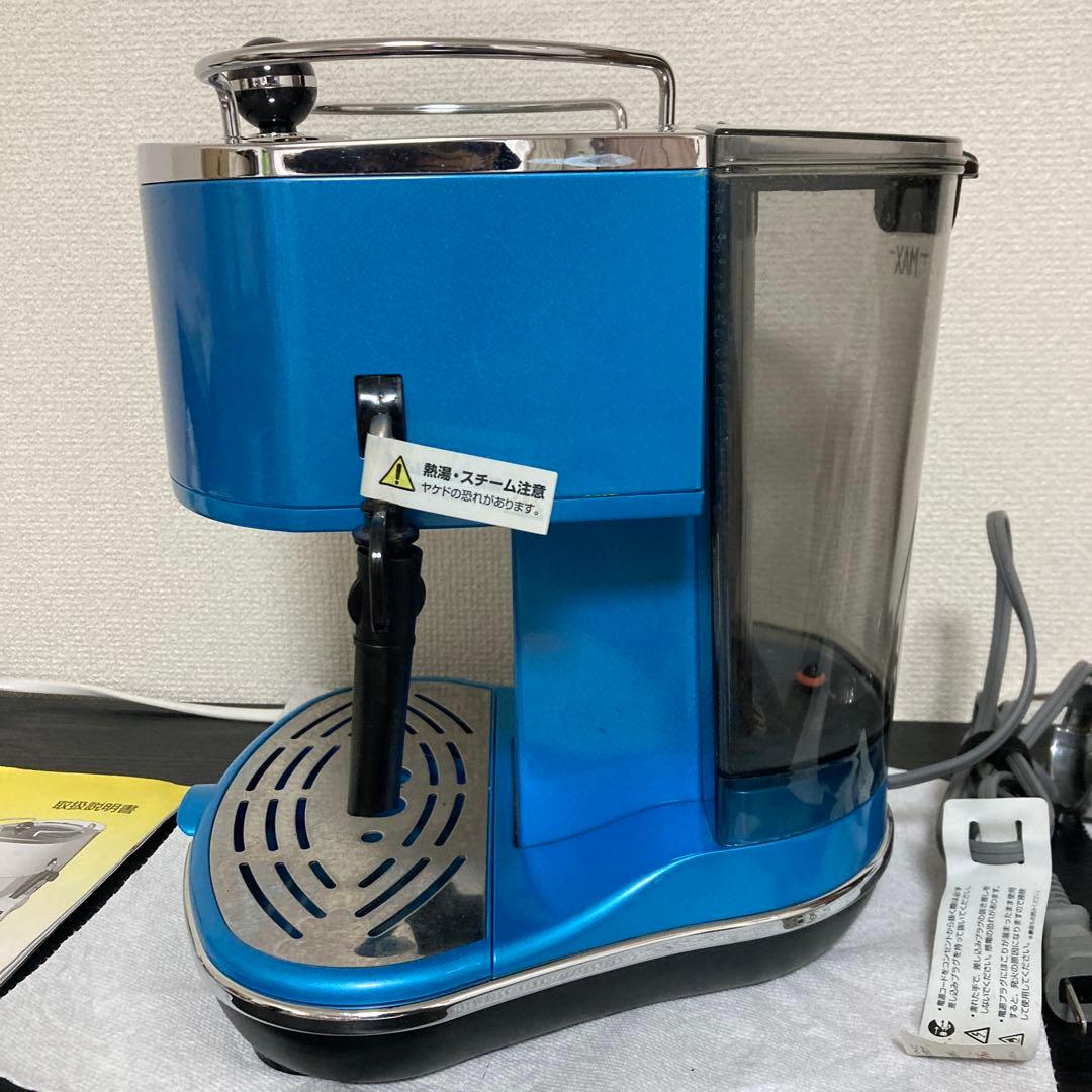 デロンギ　エスプレッソ マシン ECO310B 青 ブルー De'Longhi