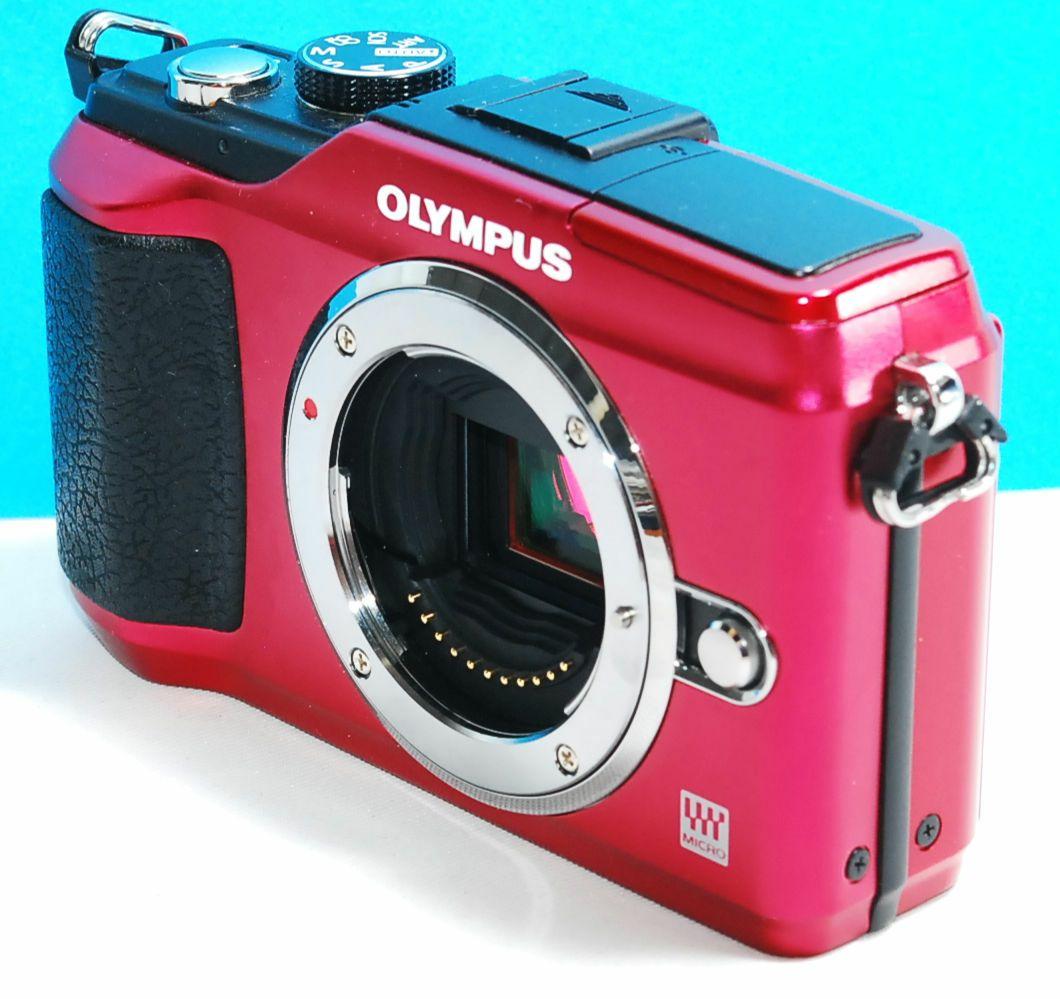 OLYMPUS E PL2 レッド　送料無料