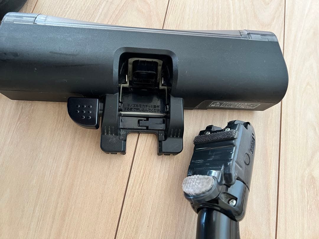 【美品】　パナソニック　サイクロン掃除機　クリーンセンサー　軽量