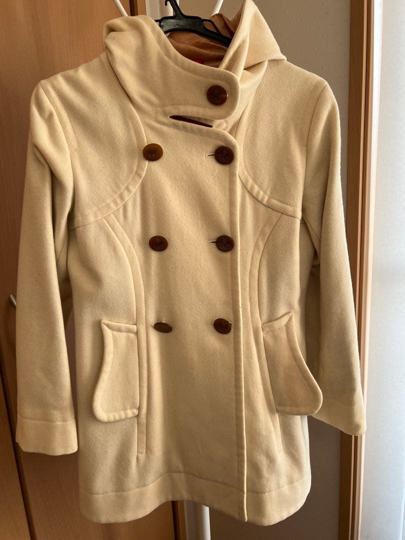 ヴィヴィアンウエストウッド　コート　アイボリー