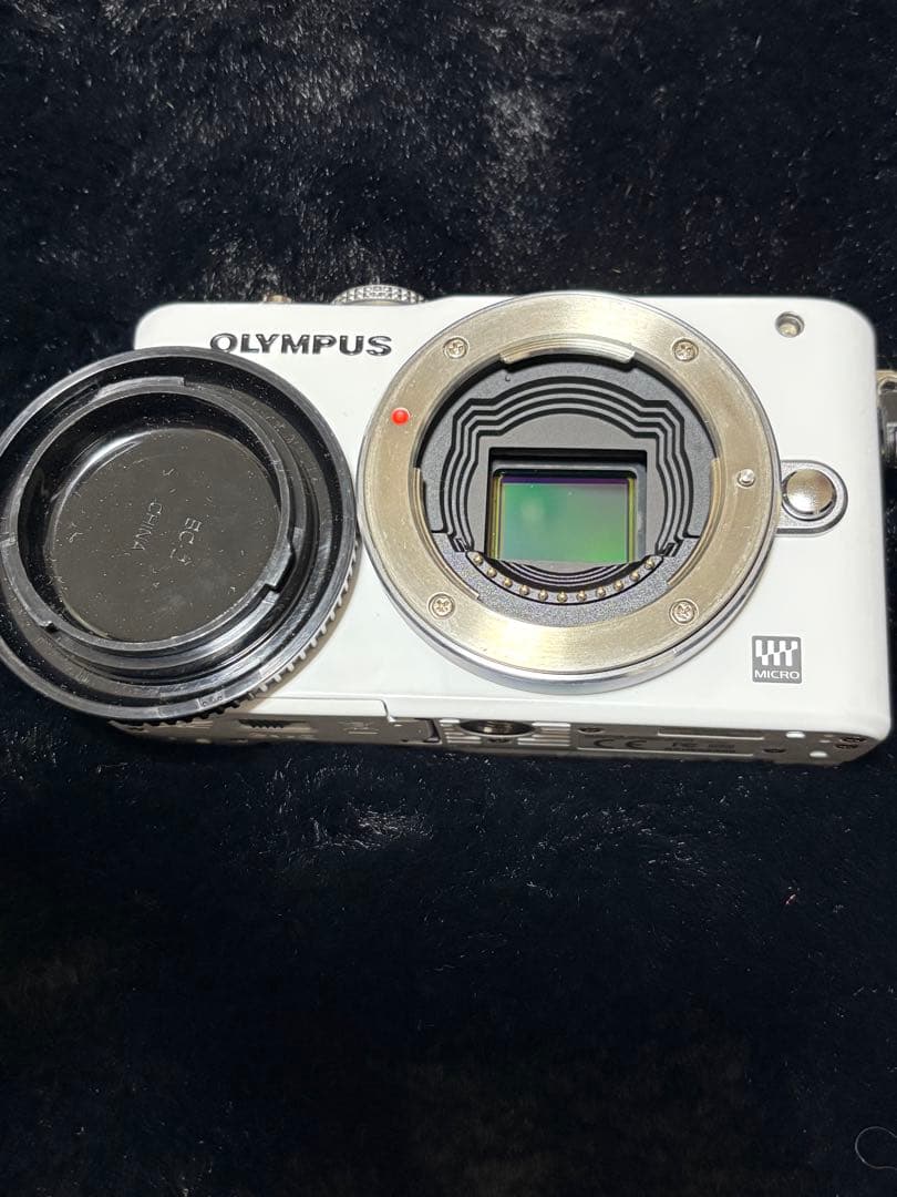 OLYMPUS PEN E-P1 two lens kit ホワイト動作品　美品