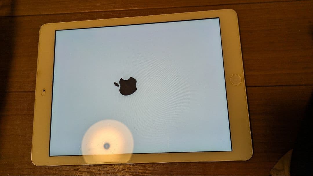 Apple iPad air2 シルバー 本体