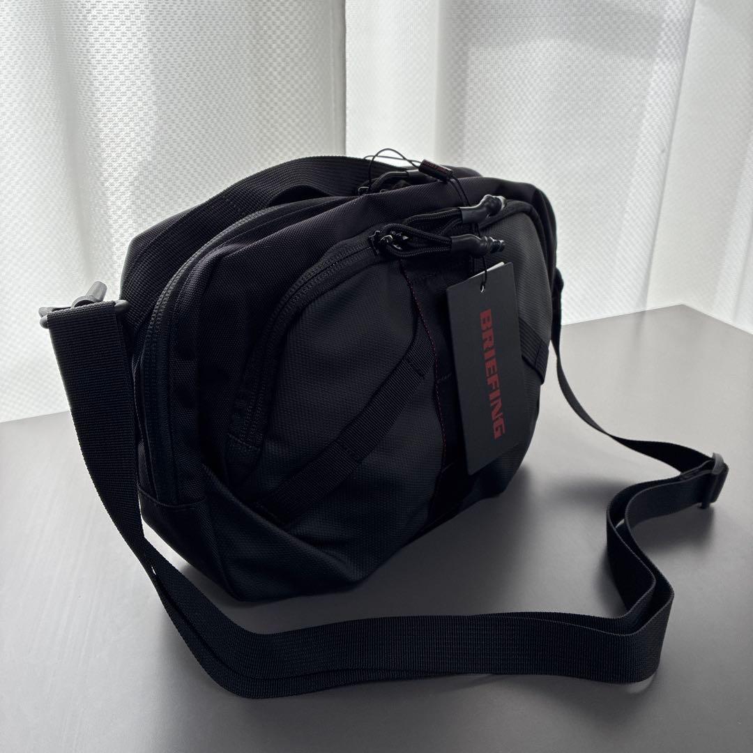 BRIEFING ショルダーバッグ ブラック/グレー
