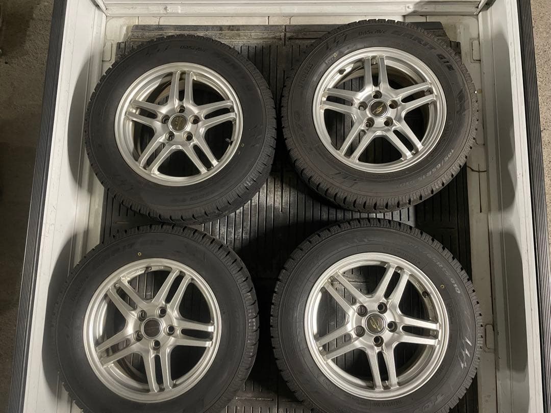 195/65R15 バリ溝　スタッドレスアルミセット 美品　トヨタ純正ナット対応