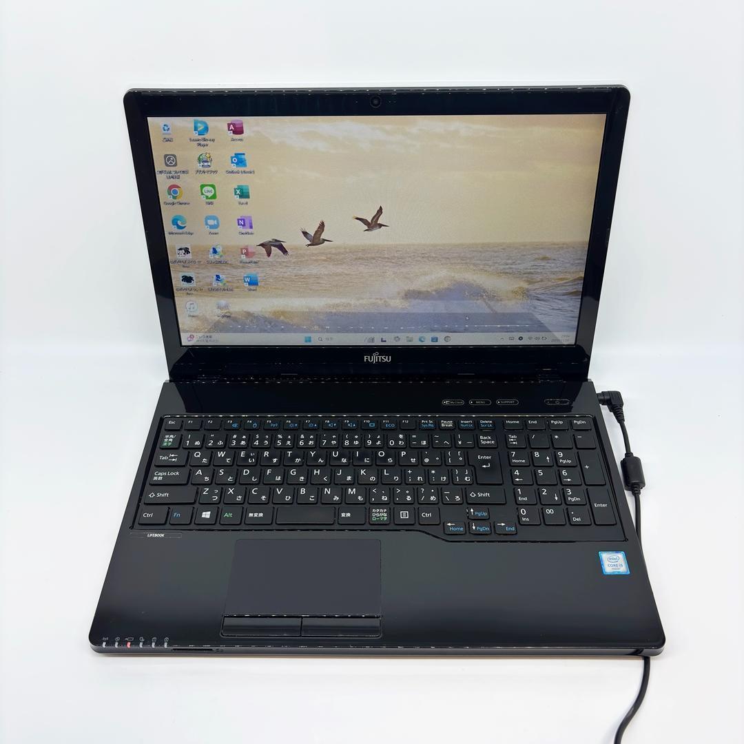 富士通 ノートパソコン Corei7 SSD オフィス付き Win11 D7