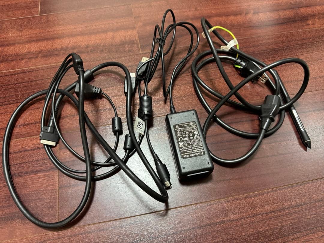 Wacom Cintiq16 DTK1660K0D 液晶ペンタブレット