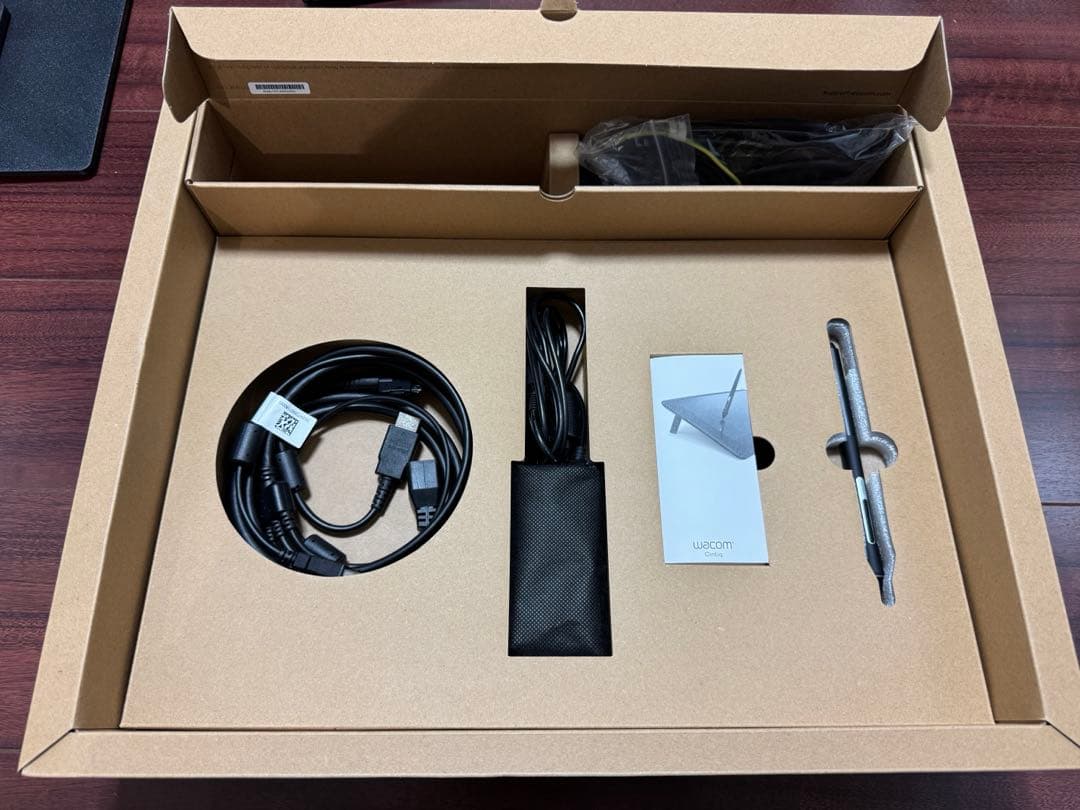 Wacom Cintiq16 DTK1660K0D 液晶ペンタブレット