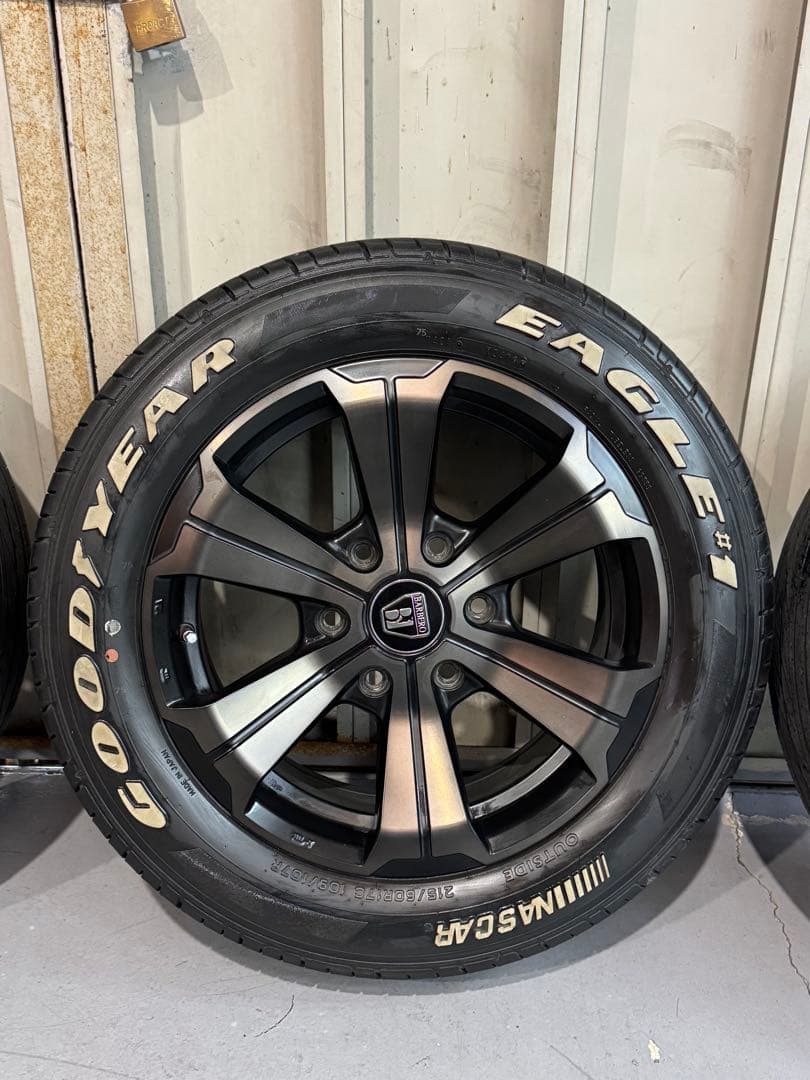 バルベロ　ハイエース　 17インチ ホイールセット ナスカー