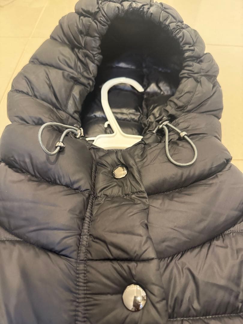 CAPEHORNダウンジャケット⭐︎使いやすい形⭐︎44 黒 フード付き