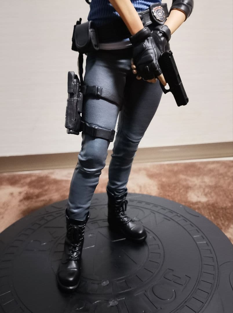 ★未使用 BIOHAZARD ジル バレンタイン 1/6 フィギュア 約30㎝