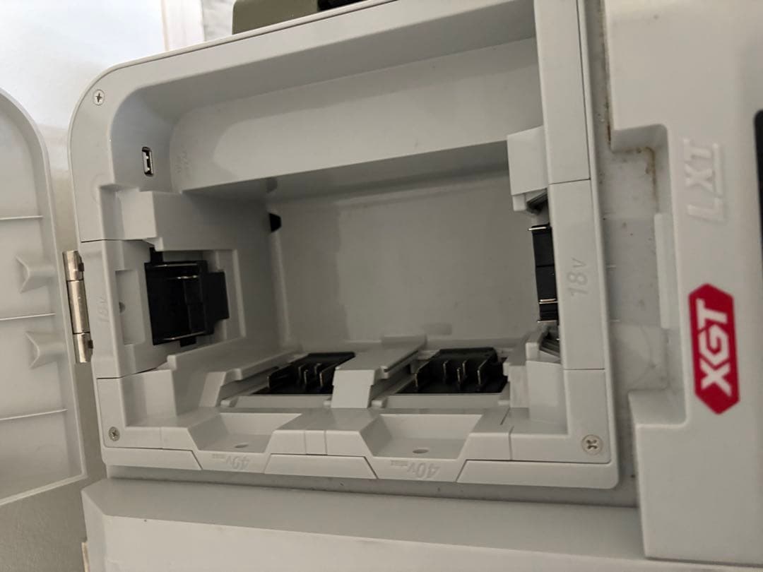 Makita 冷温庫 CW001G 20L