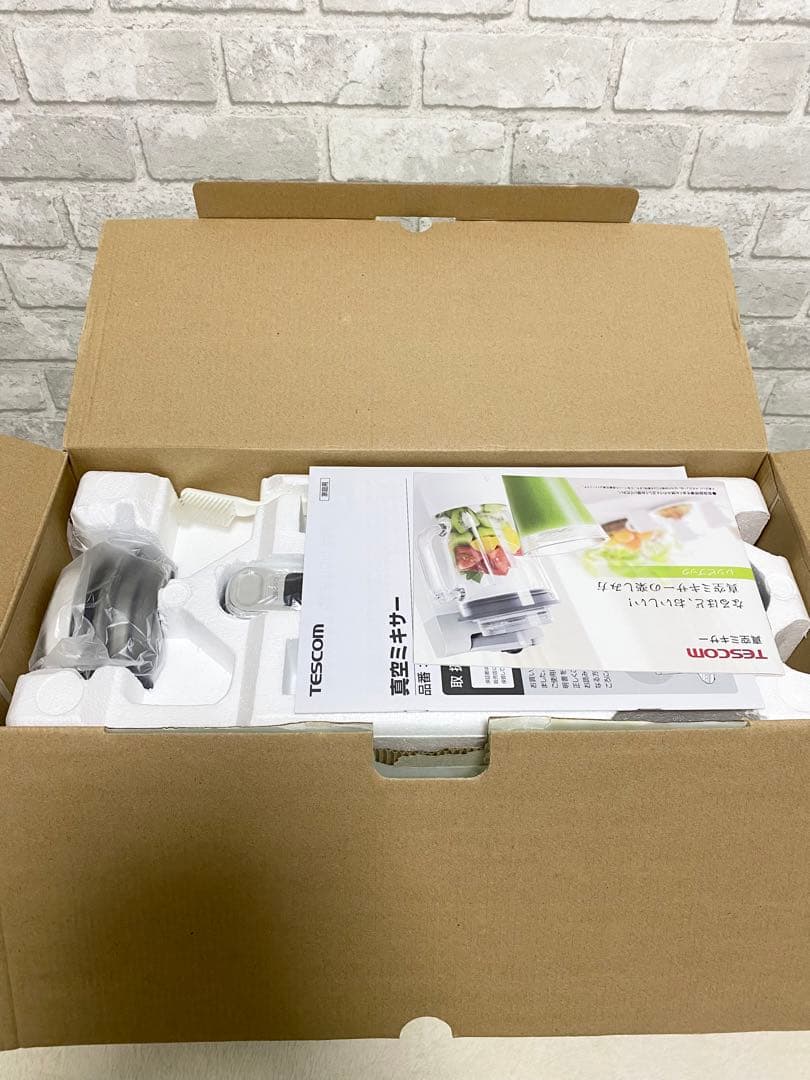 【未使用品】真空ミキサー　スムージー　全自動　テスコム　TMV1100