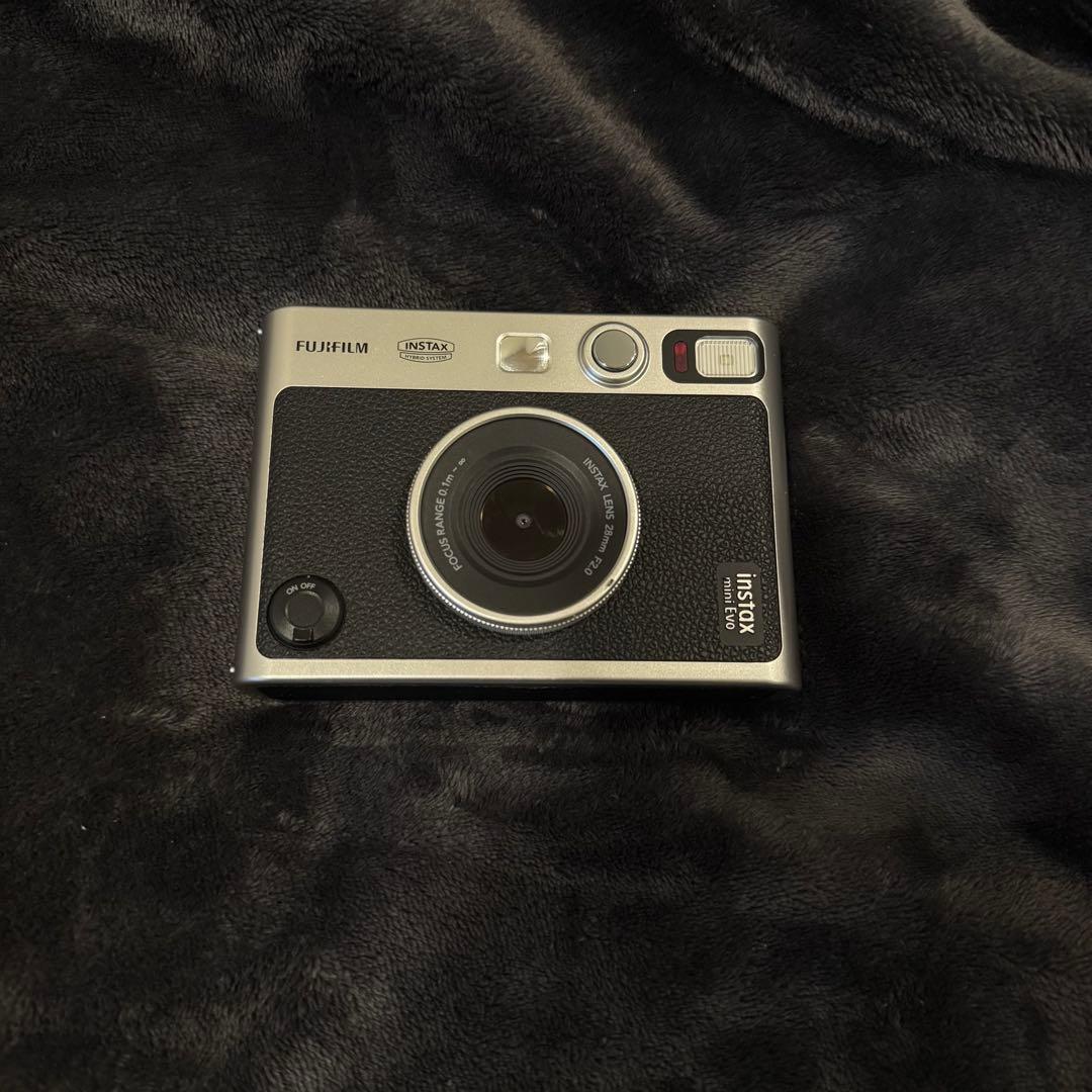 Fujifilm Instax Mini シルバー コンパクトカメラ
