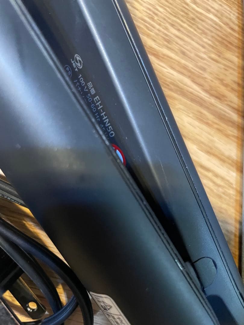 パナソニックストレートアイロンナノケアEH-HN50