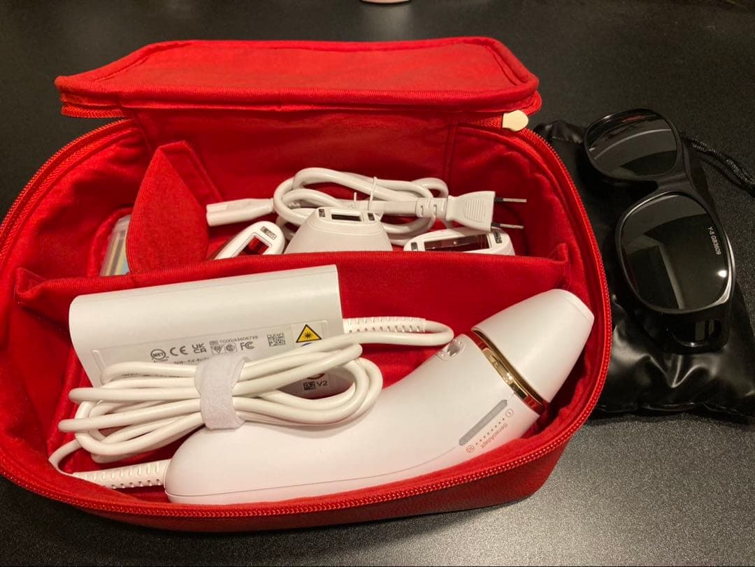 【正規品】ブラウン 脱毛器 シルクエキスパート Pro5（脱毛サングラス付き）