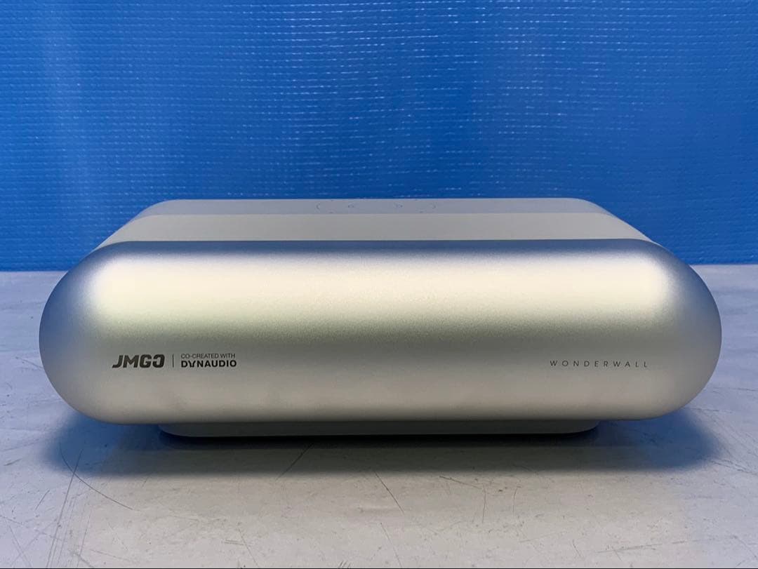 G12-08-2⭐️ 新品未使用　超短焦点プロジェクター O1 J78-4D0