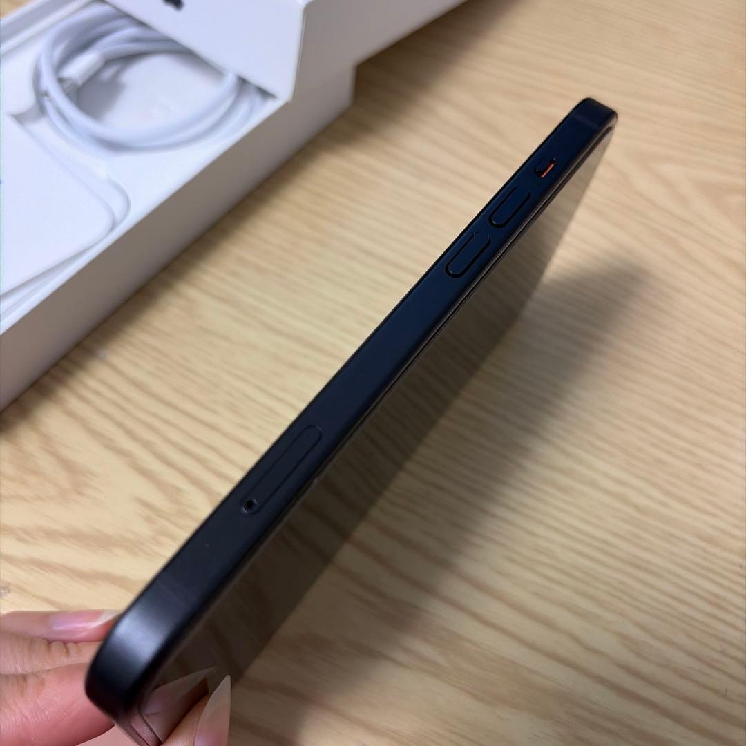 iPhone 15 128GB SIMフリー 残債なし