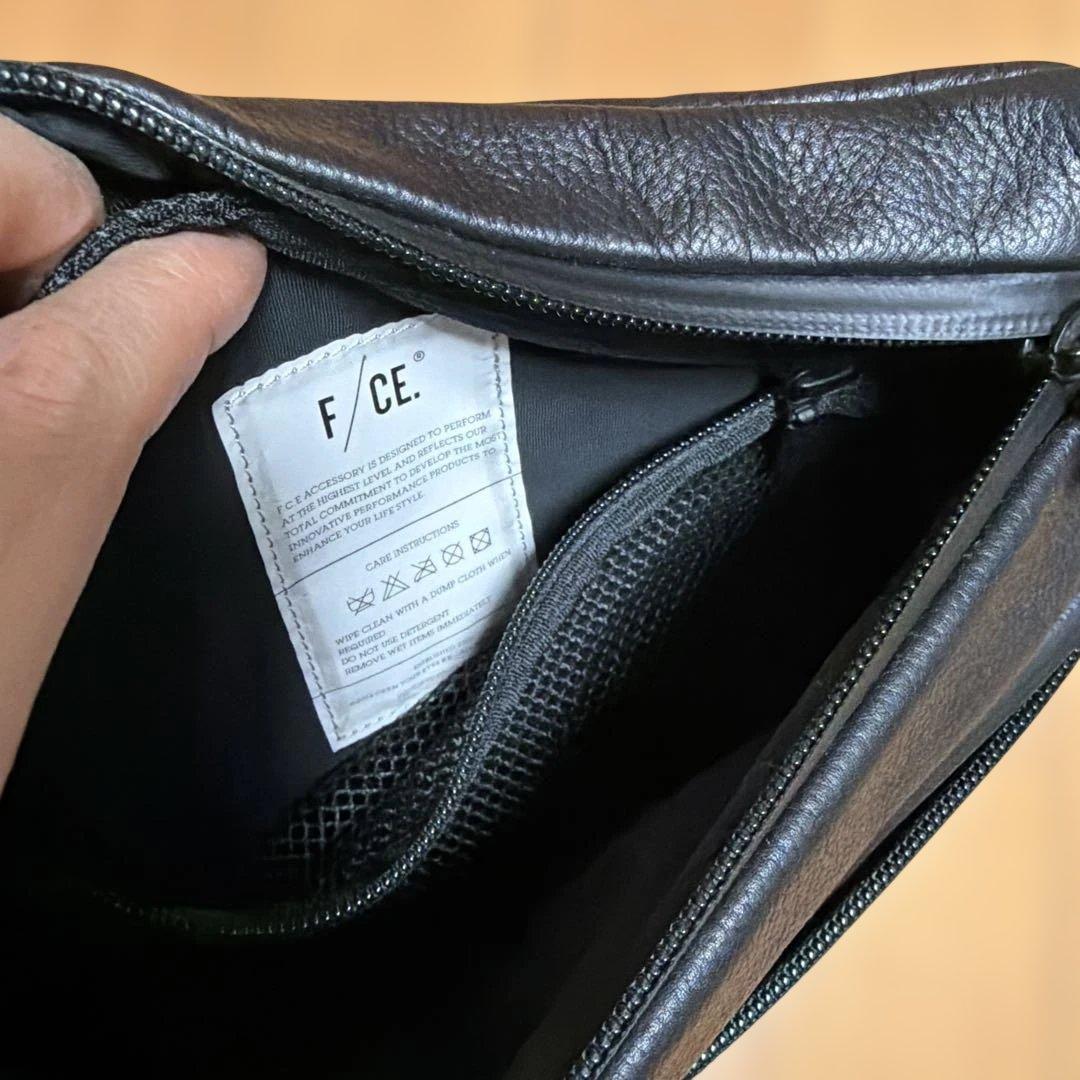 ®*️様 F/CE® ブラックショルダーバッグ