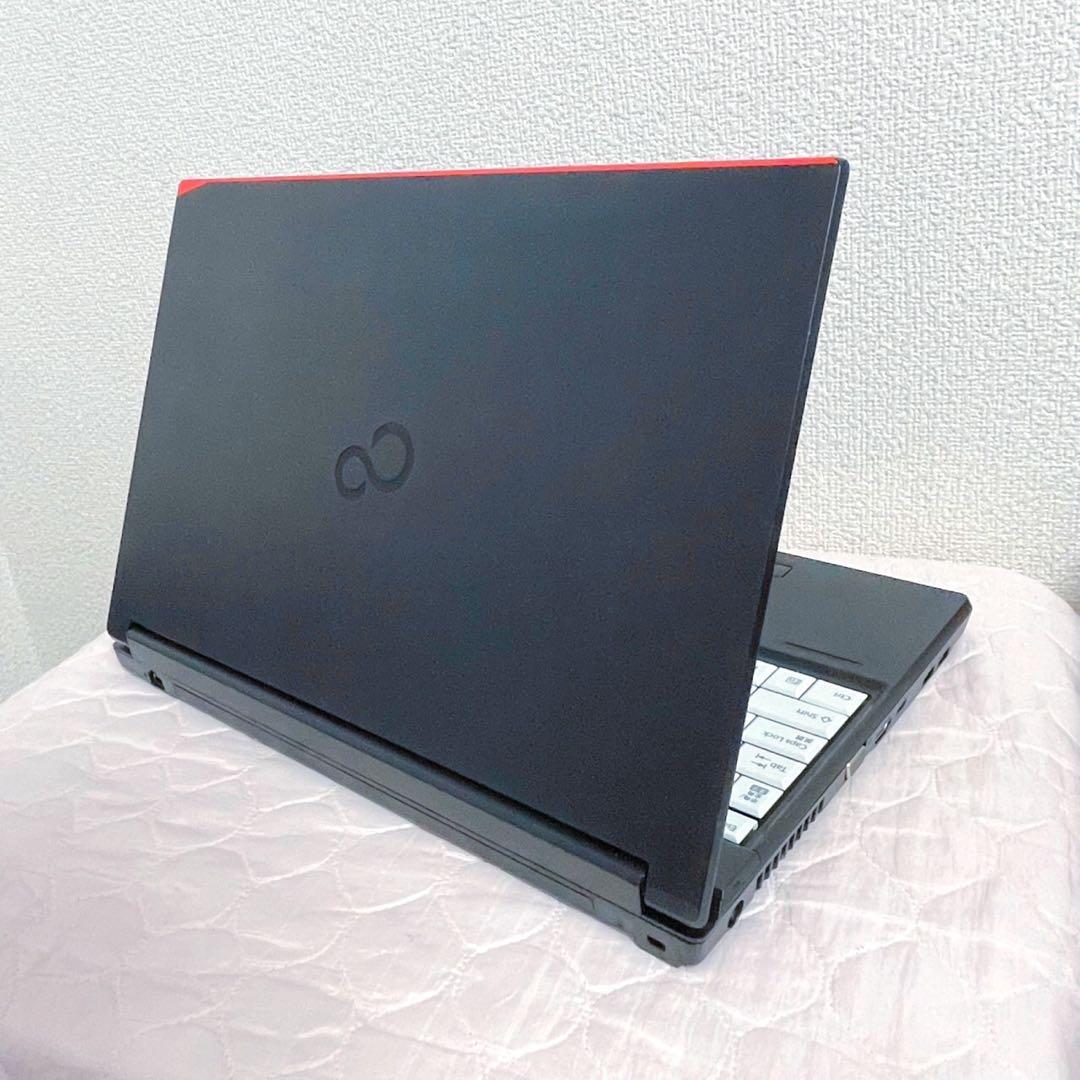 【高級機・極美品】2021年製 第10世代i5 フルHD NVMe + SSD