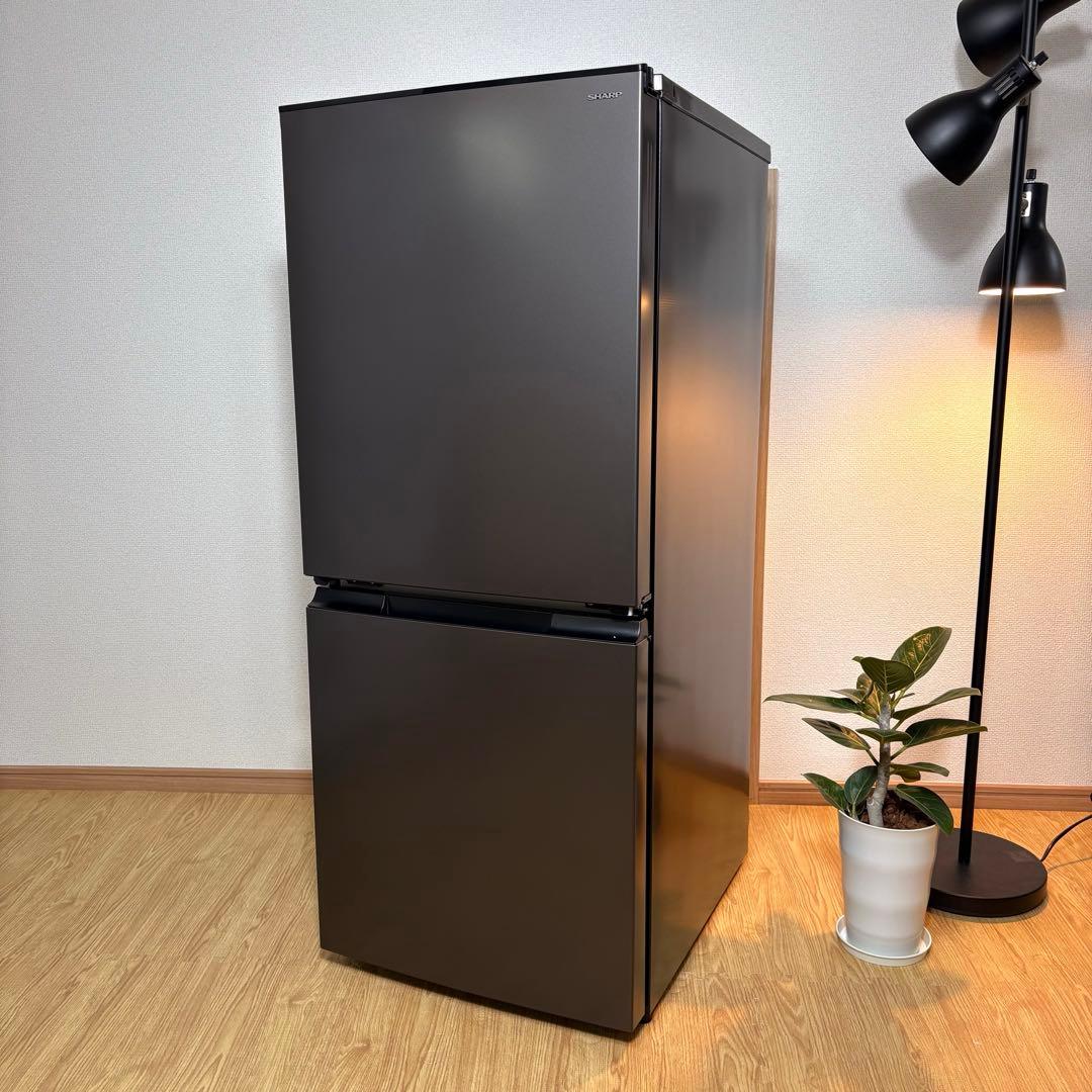2025年式 冷蔵庫 一人暮らし 単身用 小型 無料保証付き シャープ 未使用