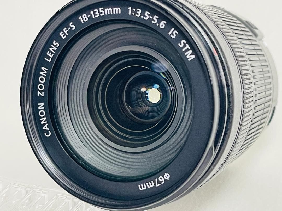 ★極上★ Canon EF-S 18-135mm F3.5-5.6 IS STM