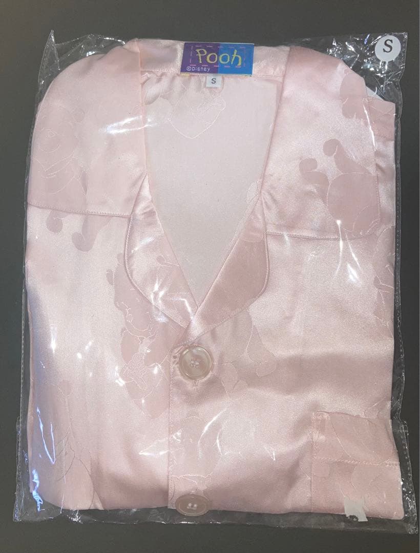 【新品未使用】Sサイズ シルク100%パジャマ ディズニー プーさん