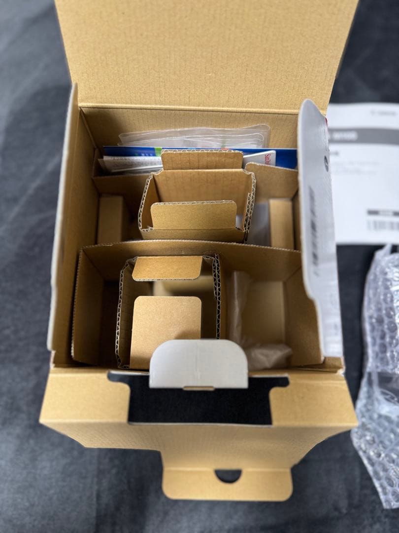 Canon EOS M100 ミラーレスカメラ 本体