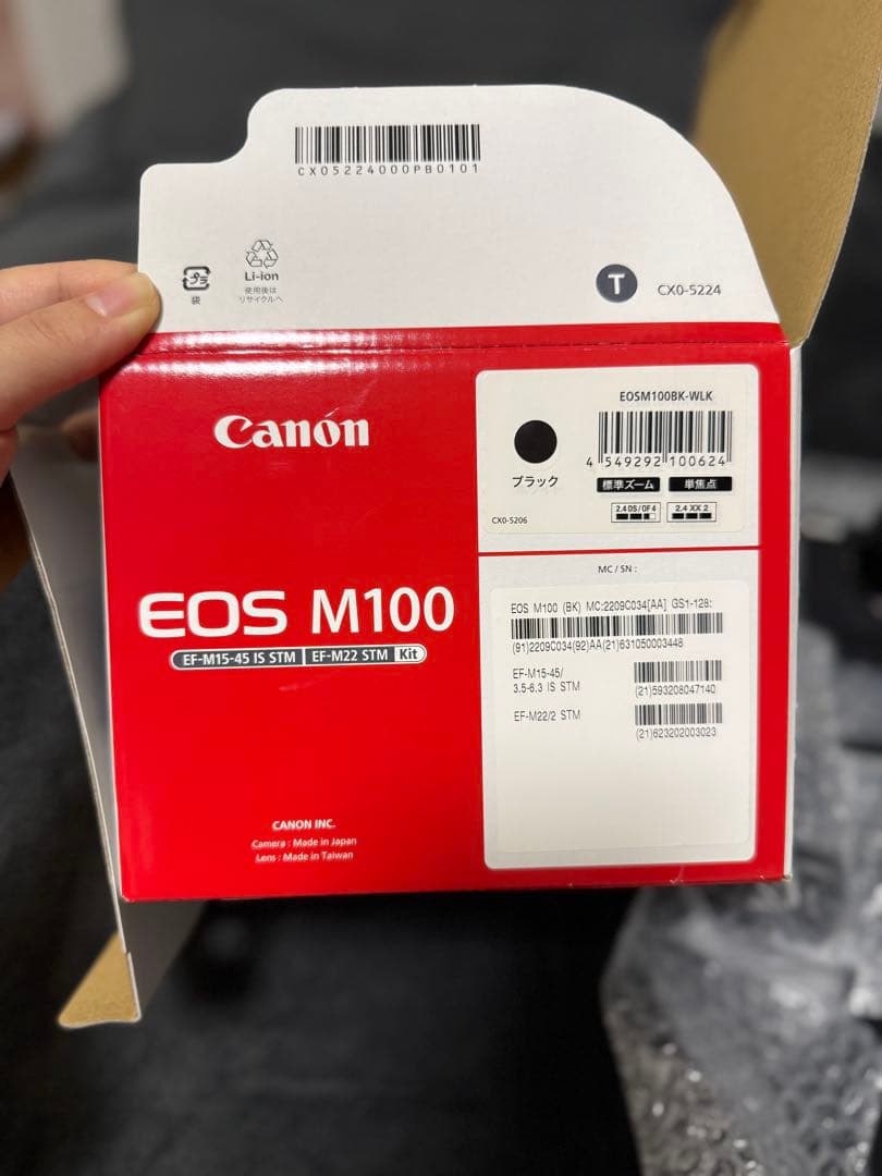 Canon EOS M100 ミラーレスカメラ 本体