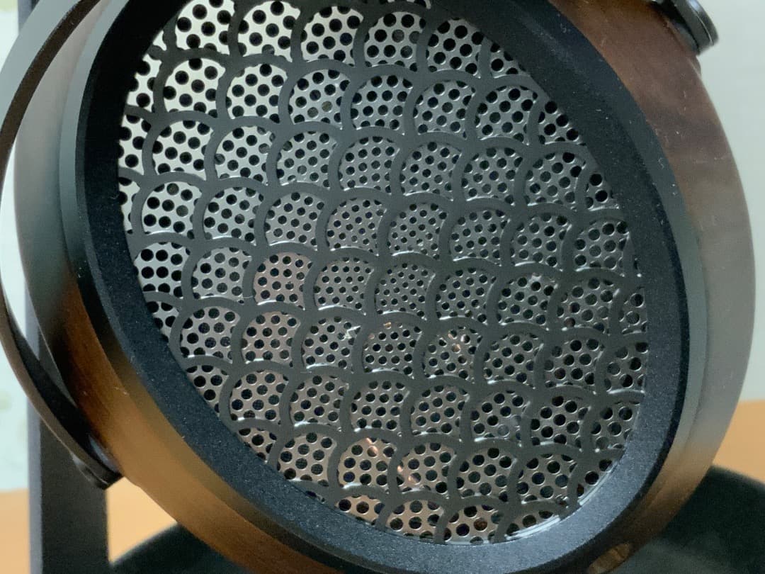 ヘッドホン Sendy Audio Aiva2