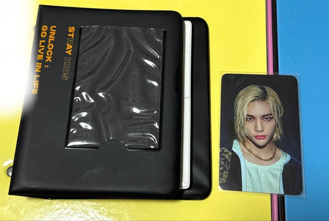 StrayKidsスキズ トレカ バインダー unlock ヒョンジン