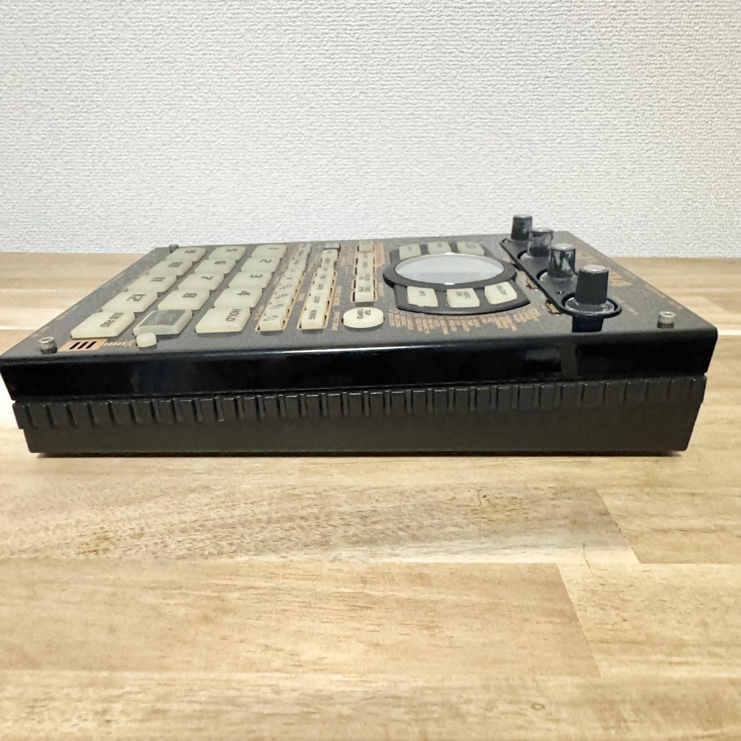 Roland SP-404 ポータブルパワーサンプラー ジャンク