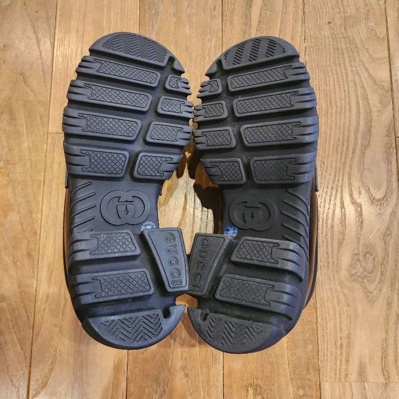 グッチ インターロッキングG レザー ローファー　36 ブラック　厚底